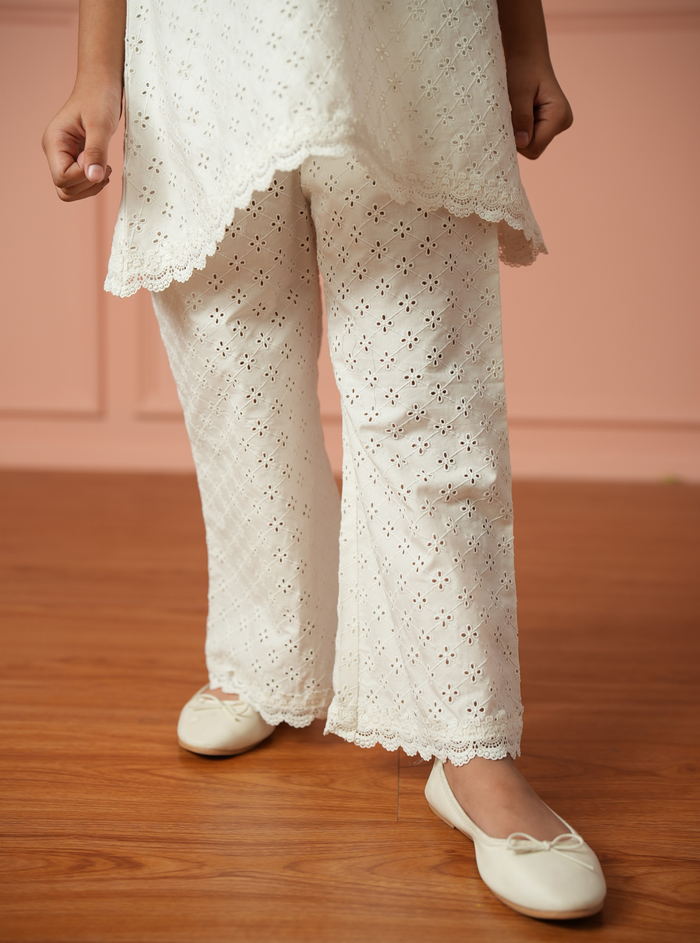 Ardelyn Supima Cotton White Top Set