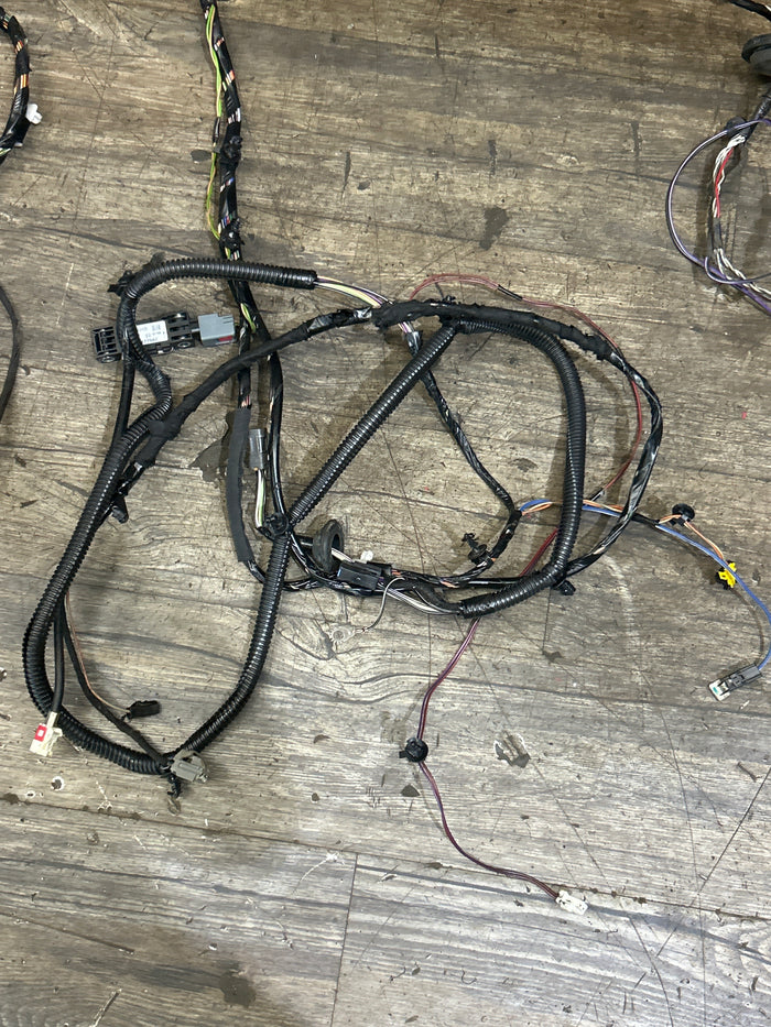 2010 DODGE CHALLENGER SRT8 6.1L OEM BODY WIRE WIRING HARNESS 68056021AA