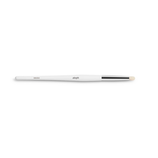 Go-For-Zero-Australia-Aleph-Beauty-New-Zealand-Smudge-Brush
