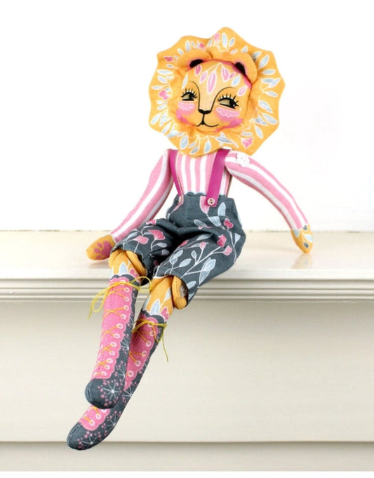 Auroara the Circus Lion Doll, Miss Ella
