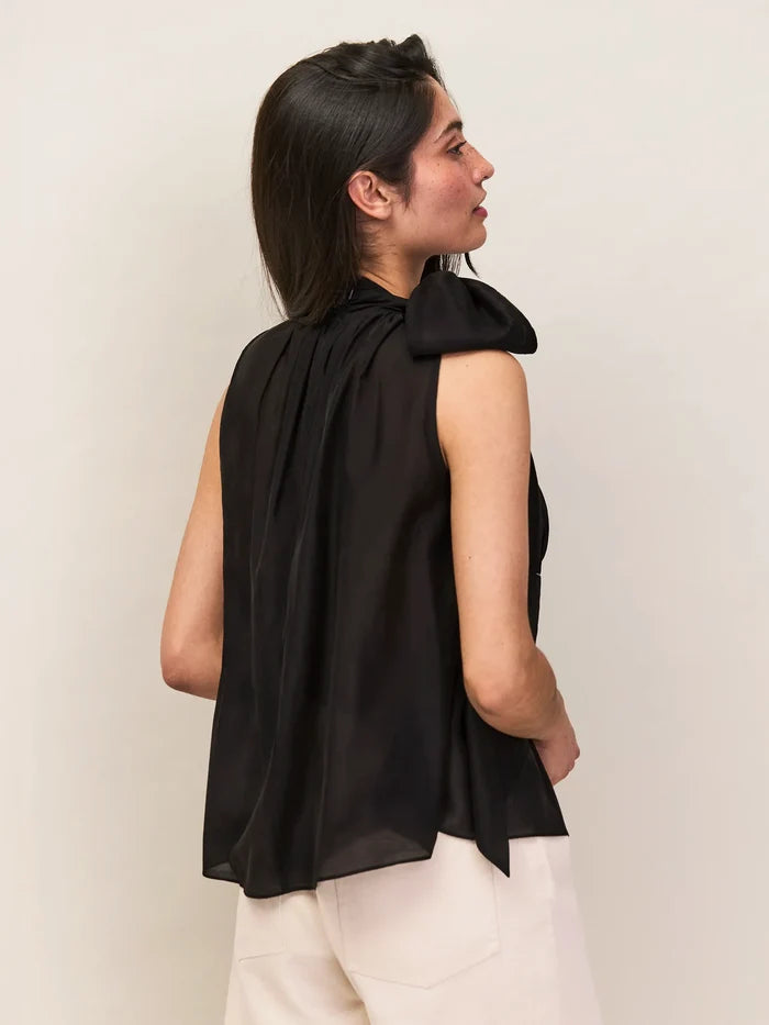 Black Bow Details Sleeveless Blouse Lyocell