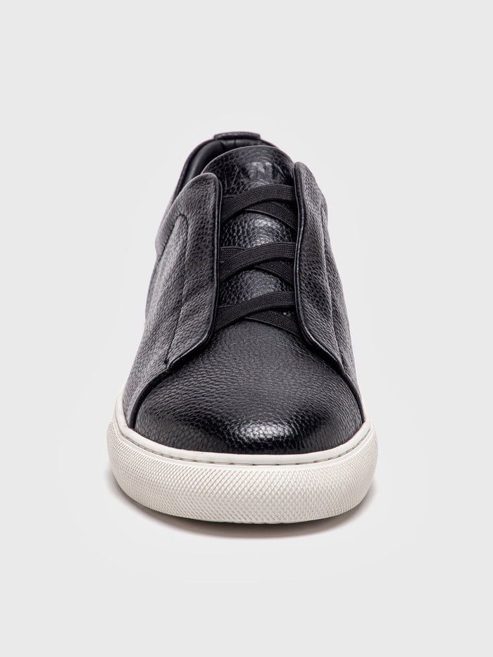 sneakers / Black Smart Premium Sneakers