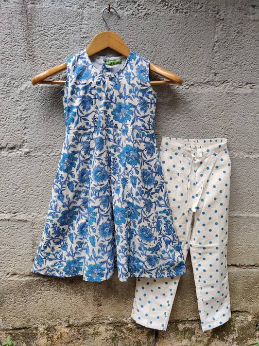 Blue and white cotton kurta and pants