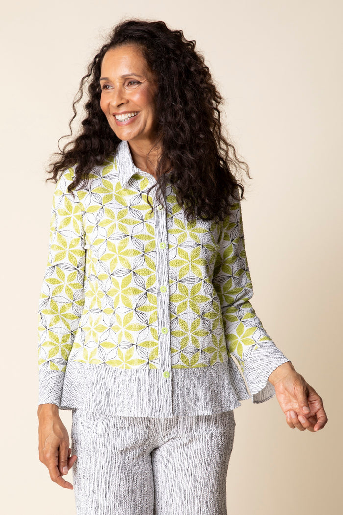 Crinkle Crepe Floral Mix Flounce Shirt - 21622