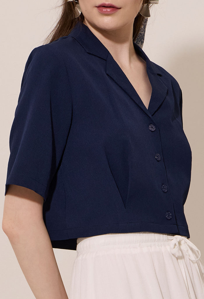 Cropped Fitted Hem Short Sleeve Top