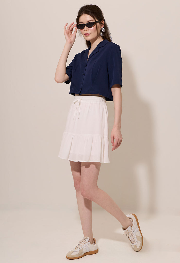 Cropped Fitted Hem Short Sleeve Top