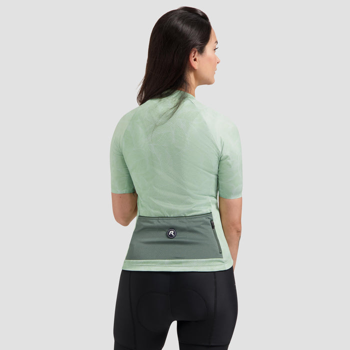 Rogelli Essential Graphic II fietsshirt dames mint korte mouw gedragen achterkant.