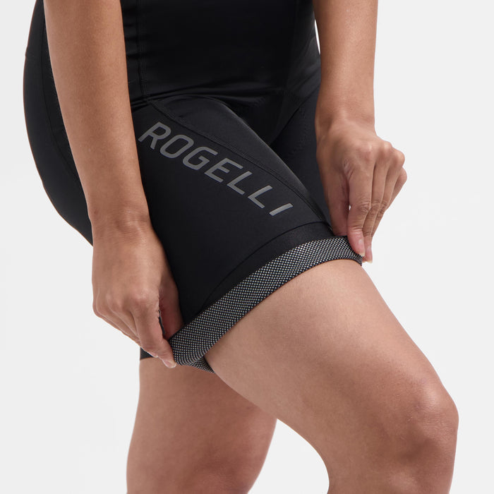 Detail van Rogelli Essential III korte fietsbroek dames zwart broekspijp.