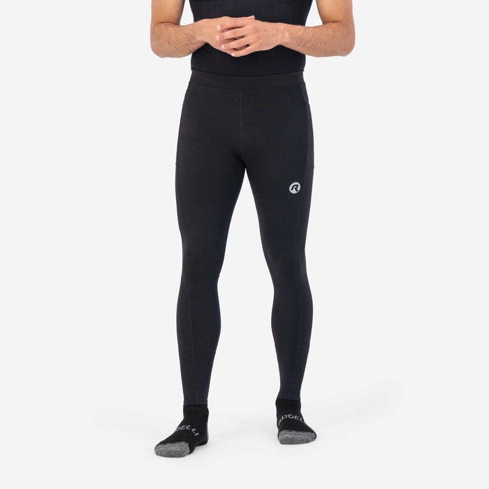 Rogelli Essential lange hardloopbroek heren zwart gedragen voorkant.
