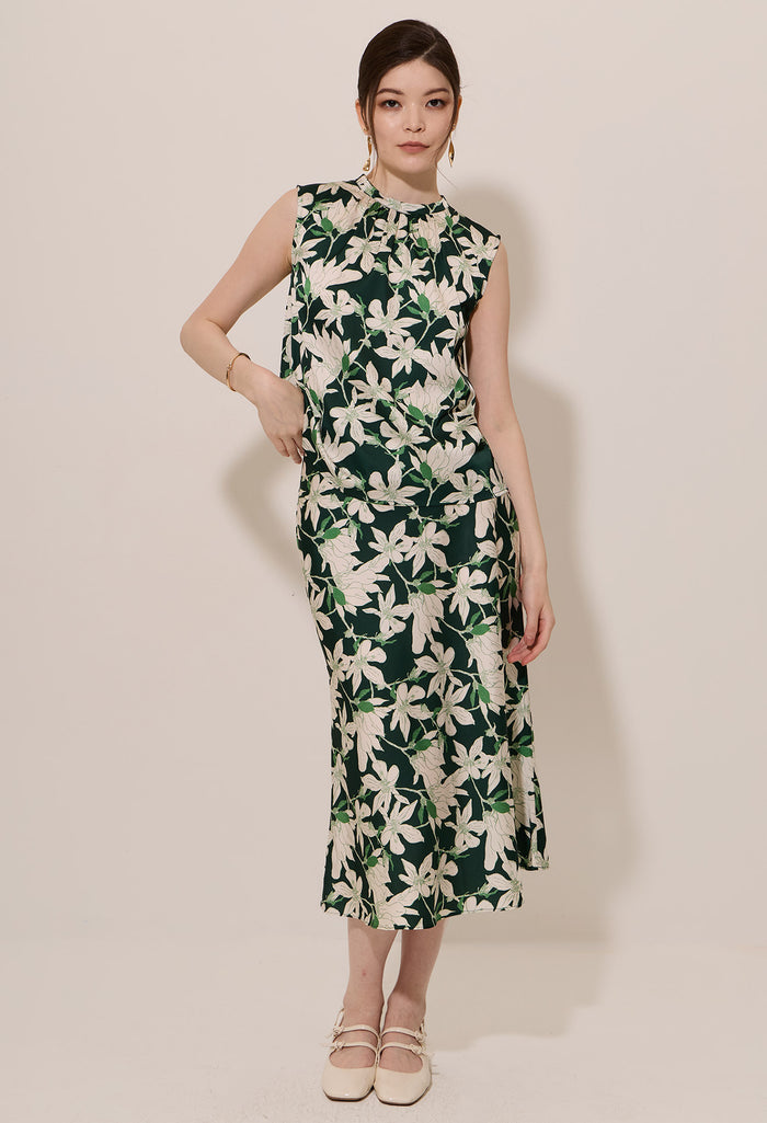 Floral Print Gathered Mock Neck Sleeveless Blouse