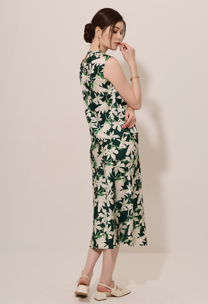 Floral Print Gathered Mock Neck Sleeveless Blouse