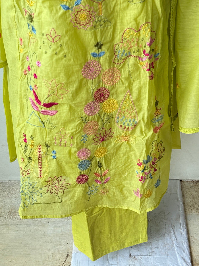 Green emb mul cotton Ready suit set