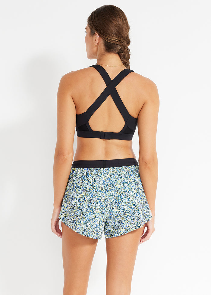 In Tempo Weightless Short