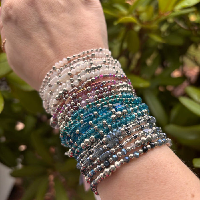 Isla Coastal Crystals Big Sur Waterproof Stretch Bracelet –Violet Tides & Silver