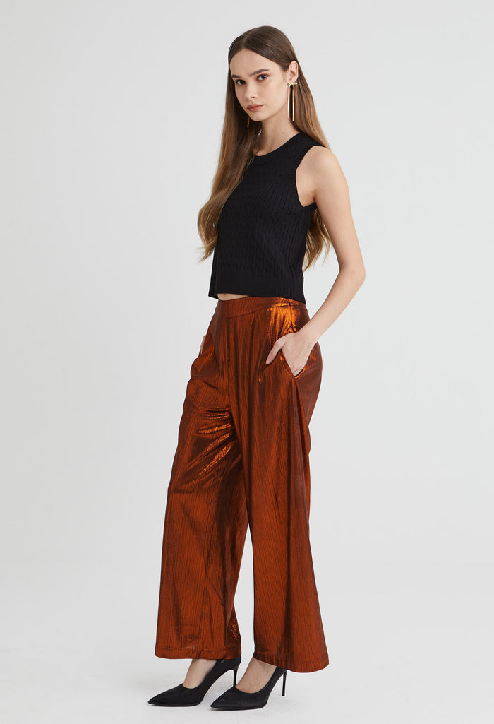 Knitted Sleeveless Crop Top