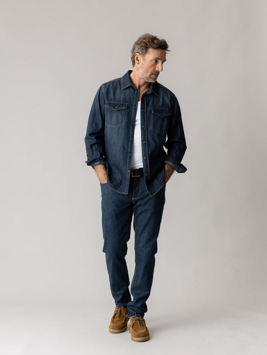 Modelshot / Blue Denim / Detail