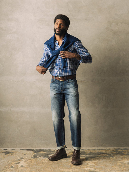 Modelshot / Blue Denim / Detail
