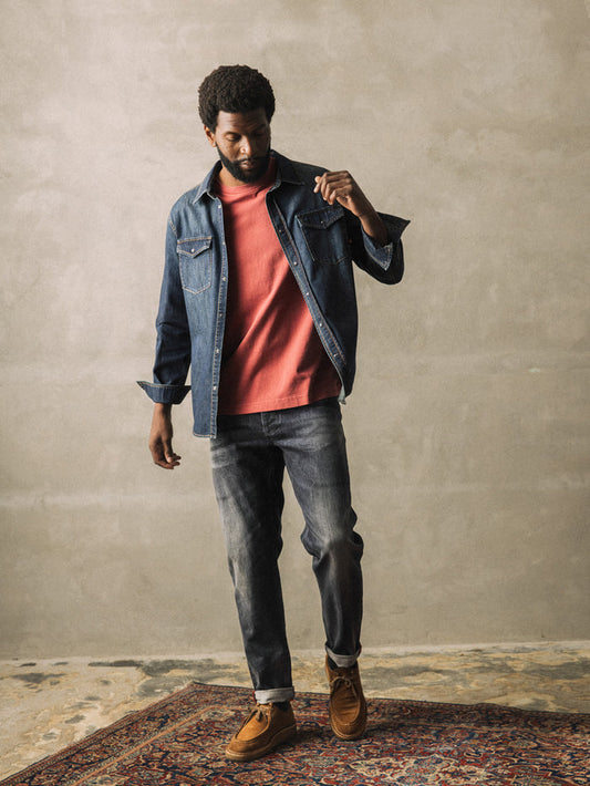 Modelshot / Dark Grey Denim / Detail