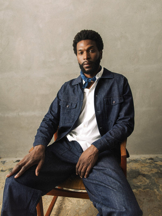 Modelshot / Indigo Blue / Detail