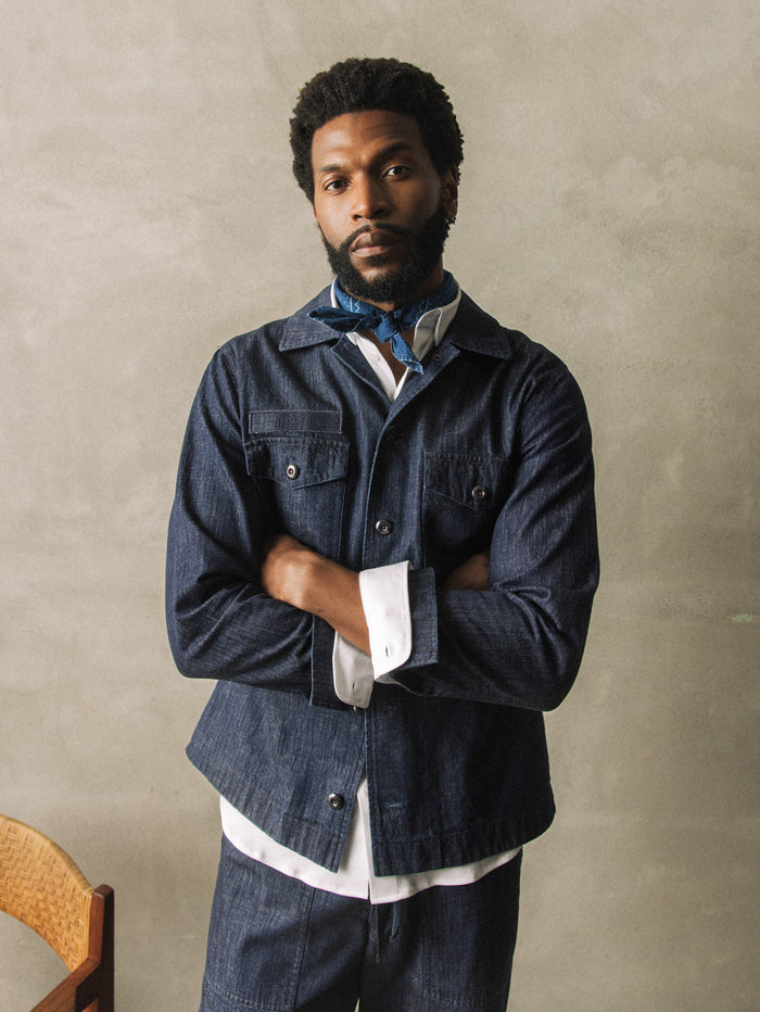 Modelshot / Indigo Blue / Detail