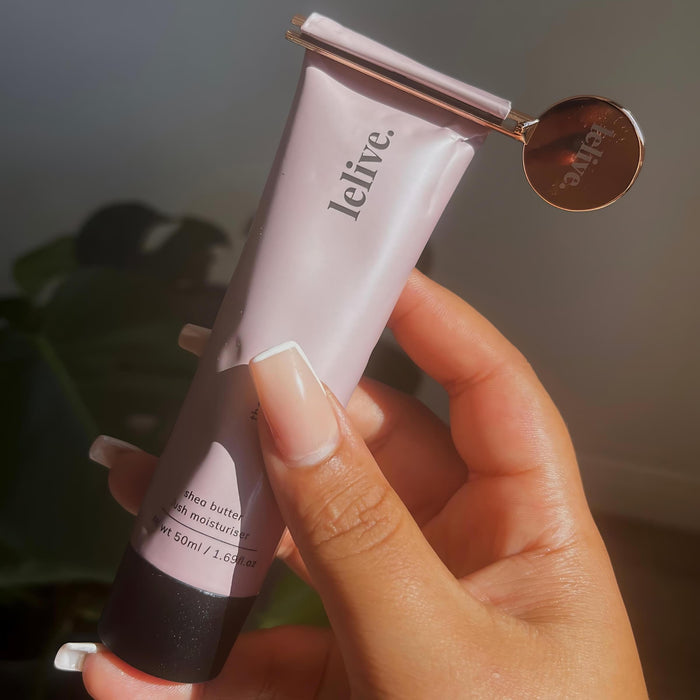 Revitalise and restore dry skin with an effective 3 step skincare routine for lasting hydration and nourishment
