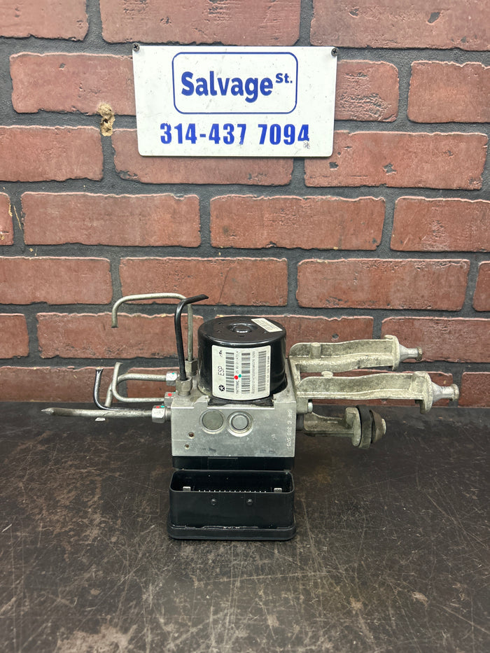 OEM 2010 Charger Challenger 300 Brake Anti-Lock Module ABS Pump Assembly OEM