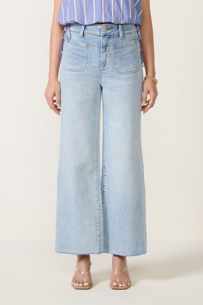 Petite Anessa W/ Front Yoke