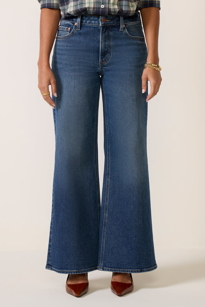 Petite Vivian Wide Leg Jean