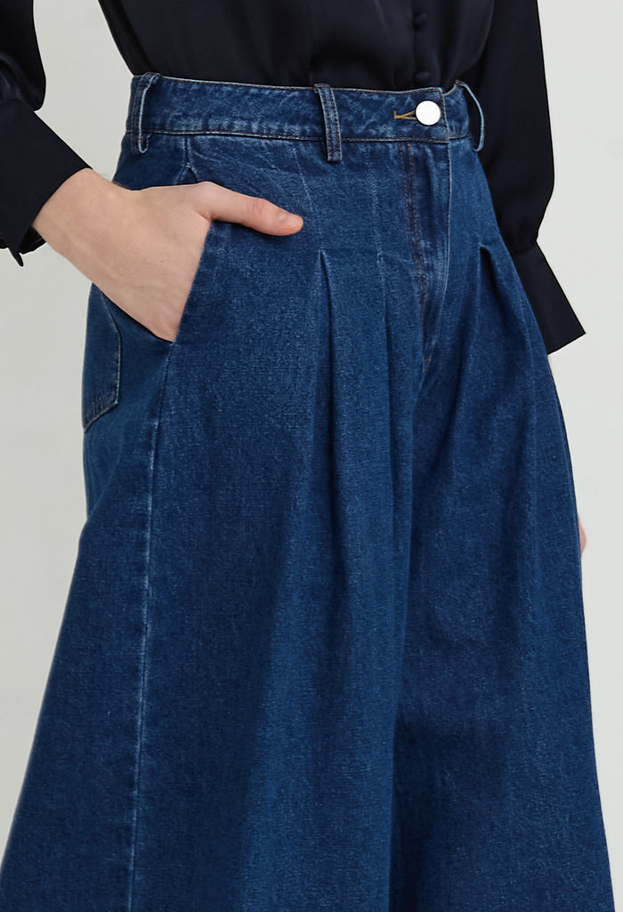 Pleated Wide Leg Denim Trousers