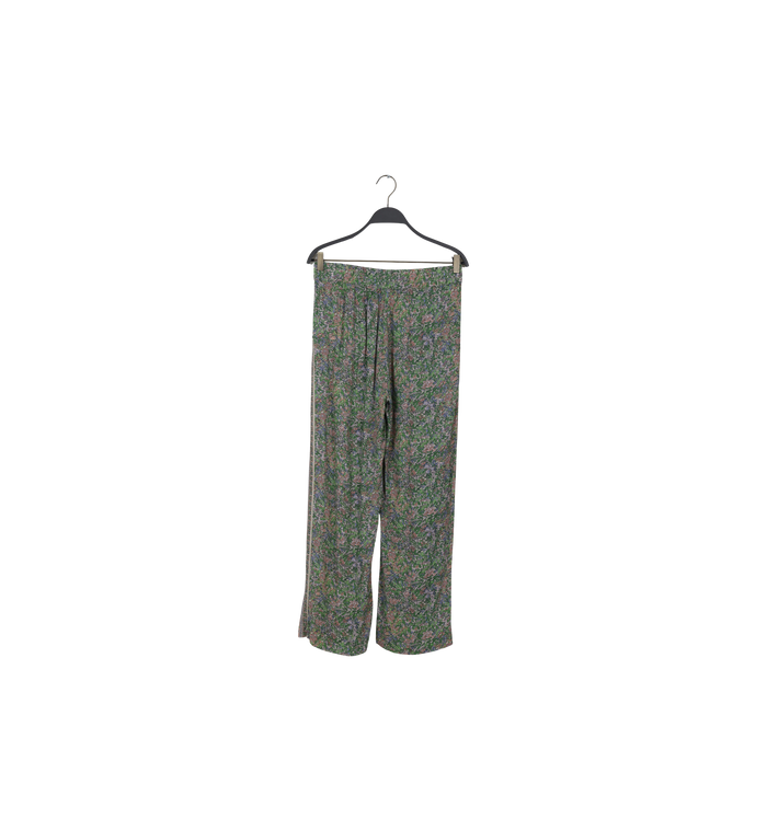 Packshot / Turf Green / ReLoved