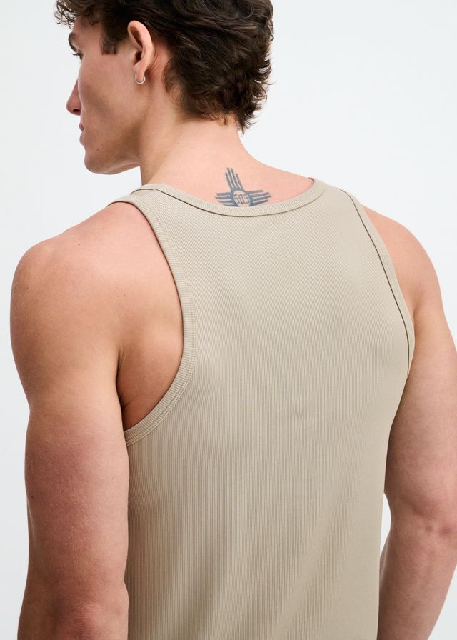 RIB MODAL TANK