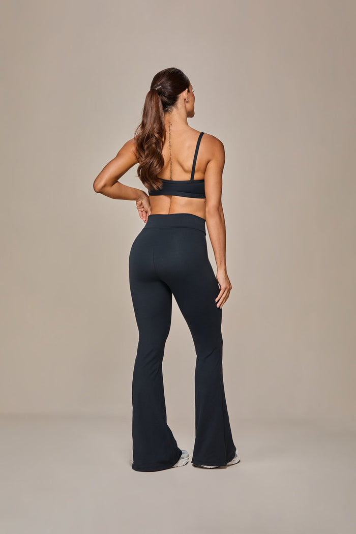 Via Mafia Velvet Set — Navy set, back pose