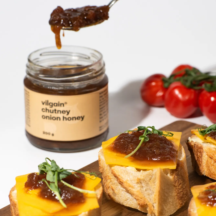 Vilgain Onion Chutney with Honey 200g