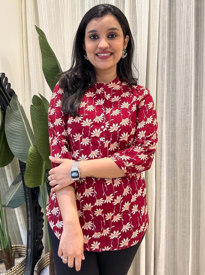 Weekend Rayon Short Kurta- Maroon Floral Jaal