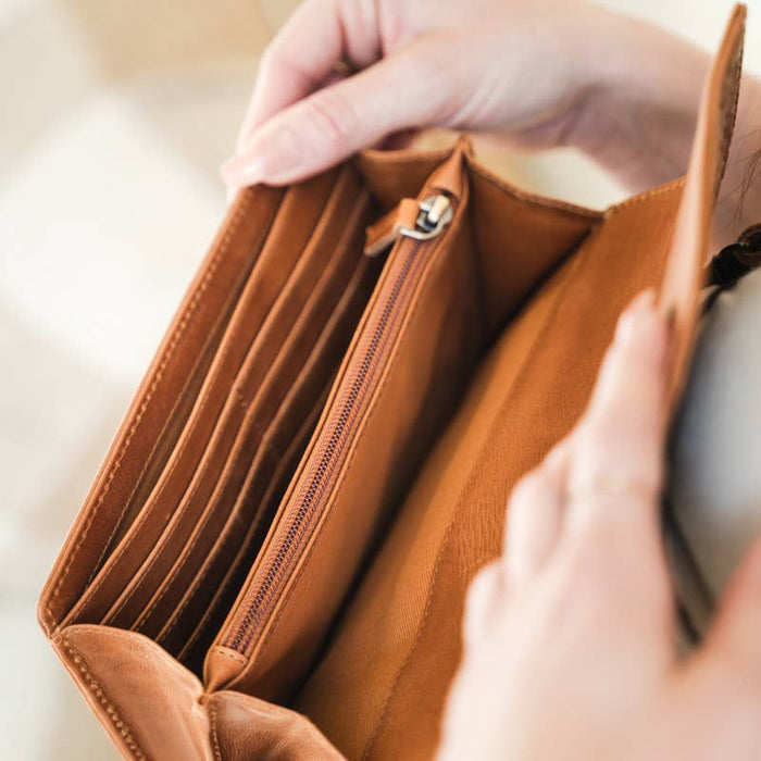 Woven DiMarco Crossbody Bag: Chestnut